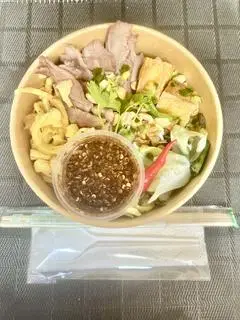 Hình ảnh Bún nước tương lưỡi heo - đậu hũ - trứng sợi