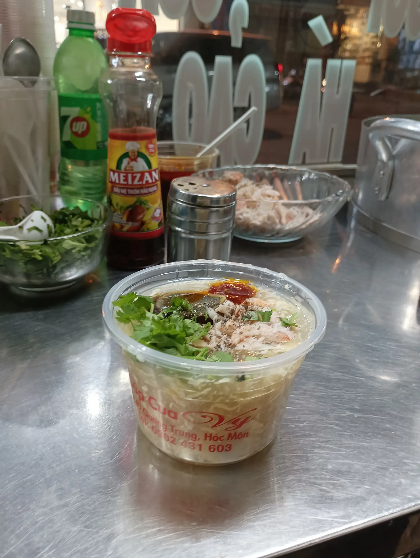 Hình ảnh súp cua bình thường hộp lớn 