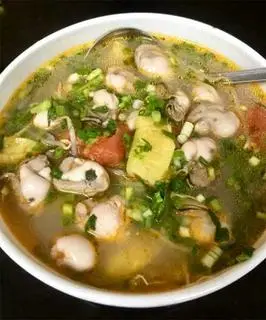 Hình ảnh Canh hàu nấm