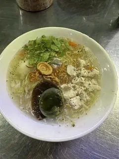 Hình ảnh Súp cua óc heo - trứng bắc thảo
