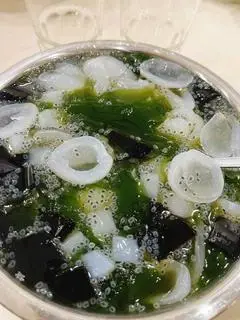 Hình ảnh 2 Phần Chè Mát (Sương sâm thốt nốt mủ gòn) 