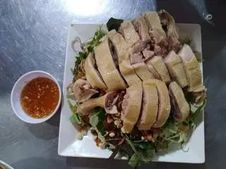 Hình ảnh Vịt góc tư + cháo gỏi