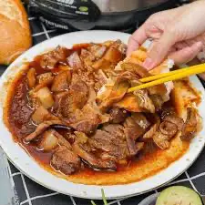 Hình ảnh phá lấu phần lớn 