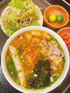 Hình ảnh Bún riêu cua thập cẩm
