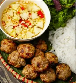 Hình ảnh Bún chả viên