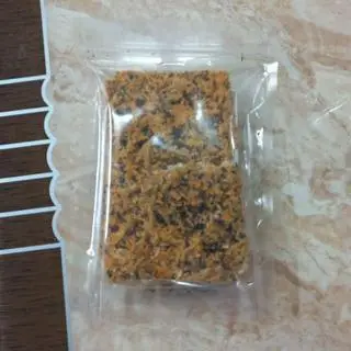 Hình ảnh nếp cháy chà bông RONG BIỂN