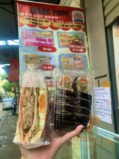 Hình ảnh Bánh sanwich Gà Nướng