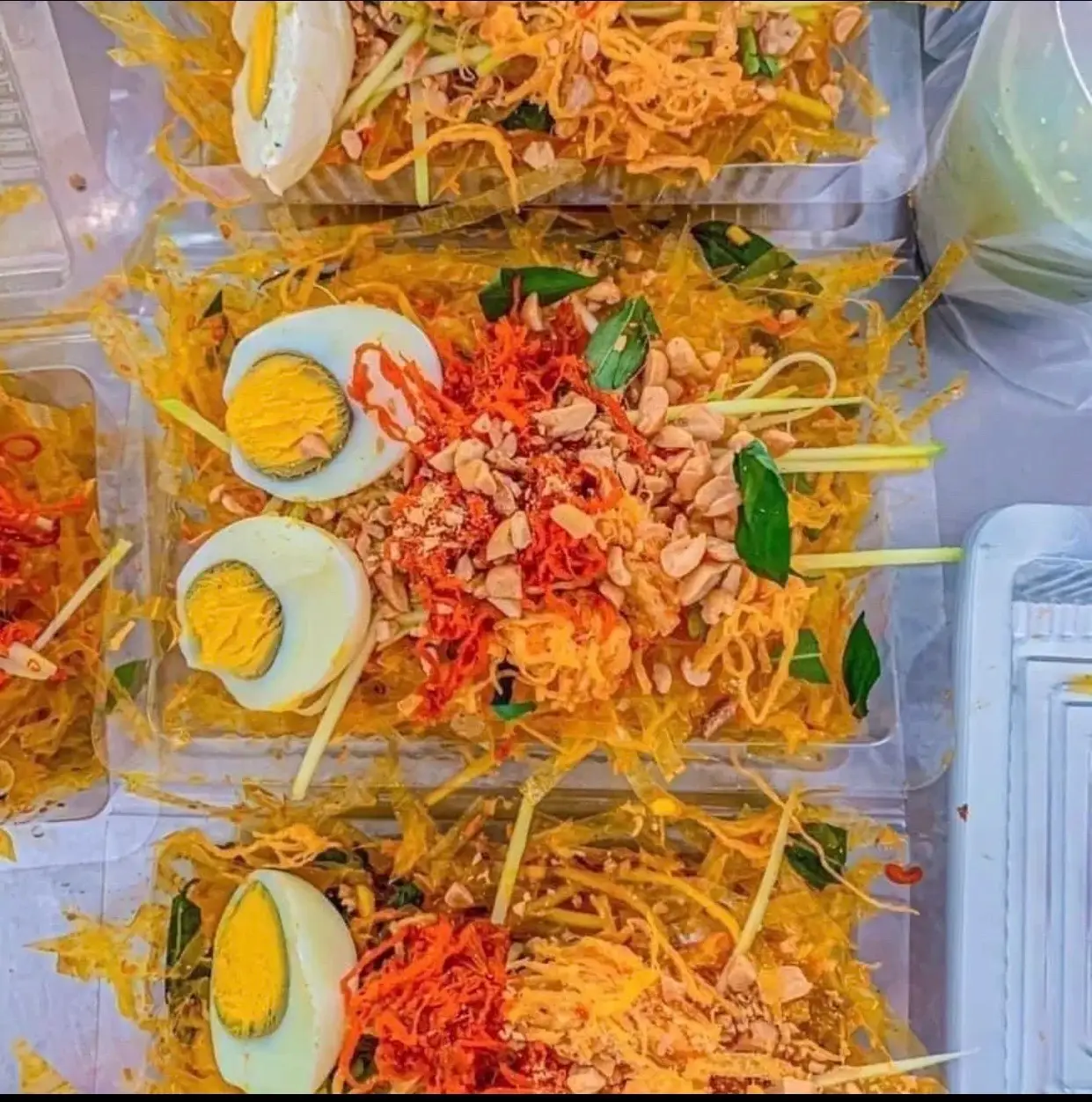 Hình ảnh Bánh Tráng Trộn Sợi Đặc Biệt 