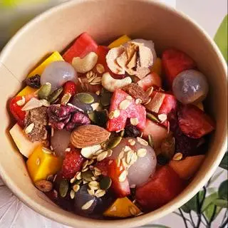 Hình ảnh TRÁI CÂY DẦM SỮA CHUA NGŨ CỐC