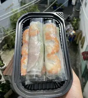Hình ảnh Gỏi cuốn tôm thịt 5 cuốn