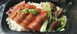 Hình ảnh Cơm Vịt Quay Chay