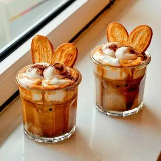 Hình ảnh Bông bồng bềnh - cà phê kem sữa