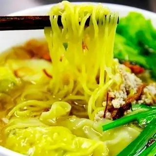 Hình ảnh Mì hoành thánh thịt tóp mỡ