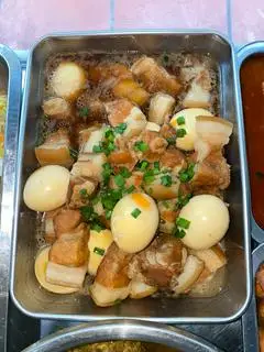 Hình ảnh Thịt kho trứng