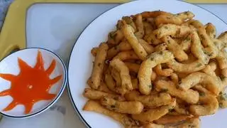 Hình ảnh cơm chả cá 