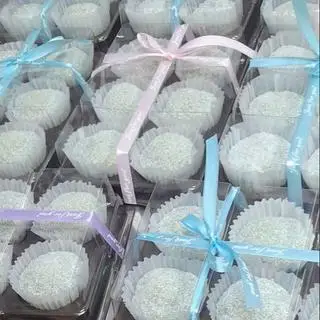 Hình ảnh Mochi cốm hộp 6 cái