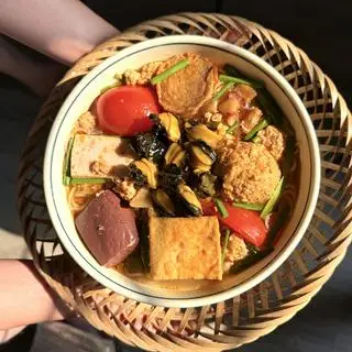 Hình ảnh BÚN RIÊU CUA CÓ ỐC