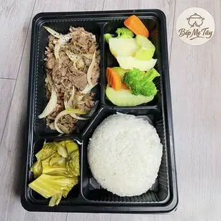 Hình ảnh Cơm trắng bò sốt tiêu đen