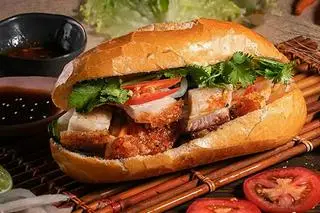 Hình ảnh Bánh mì heo quay