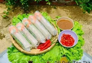 Hình ảnh combo 10 gỏi cuốn tôm thịt + coca