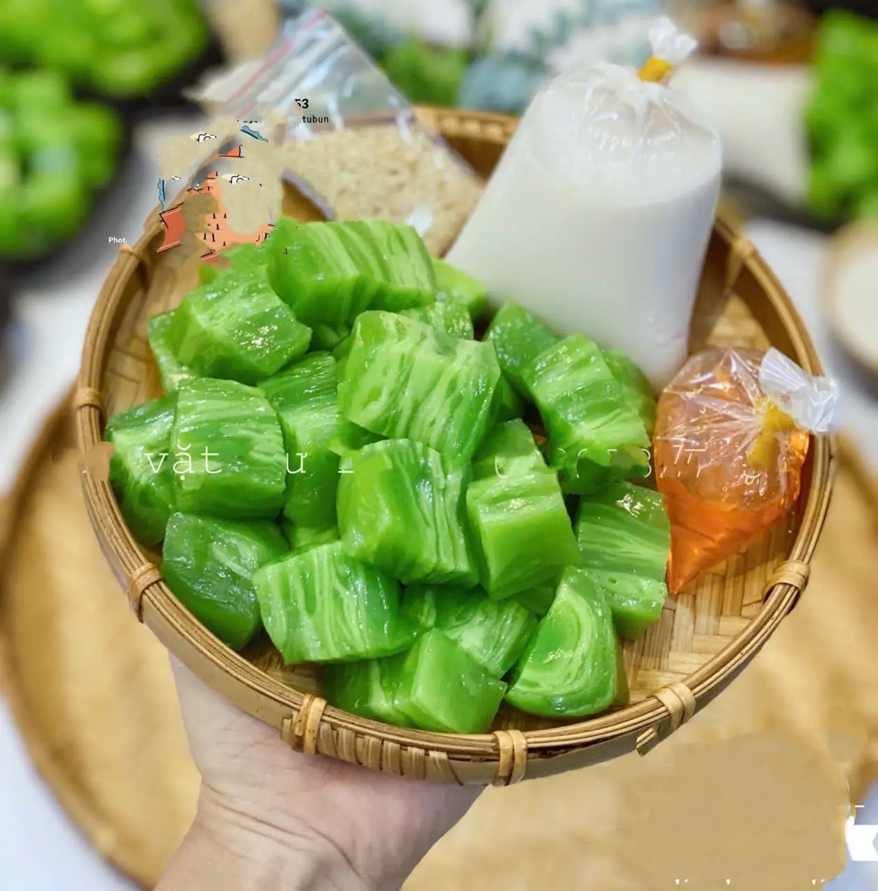 Hình ảnh 300 gr - Bánh đúc gân lá dứa + Cốt dừa