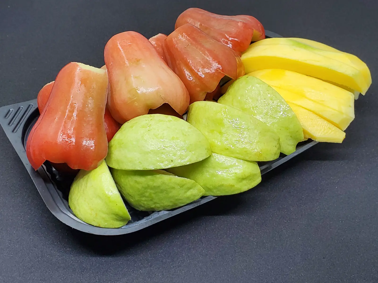 Hình ảnh Combo xoài ổi  mận  , xoài sống mắm ruốc , trà tắc ly lớn 