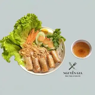 Hình ảnh Bún Trộn Nem Nhân Thịt Heo