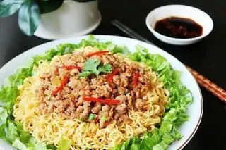 Hình ảnh Mỳ sốt thịt băm