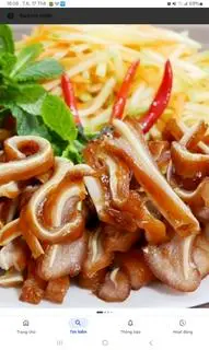 Hình ảnh cơm tai heo khìa nước dừa 