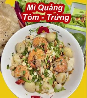 Hình ảnh Mì Quảng tôm - trứng thượng hạng