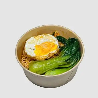 Hình ảnh Mì Siêu Cay Trộn Trứng Ốp La