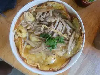 Hình ảnh Cơm trứng chiên nấm