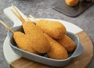 Hình ảnh Hotdog phô mai