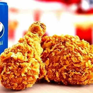 Hình ảnh Đùi gà rán size lớn kèm cocahoặc pepsi