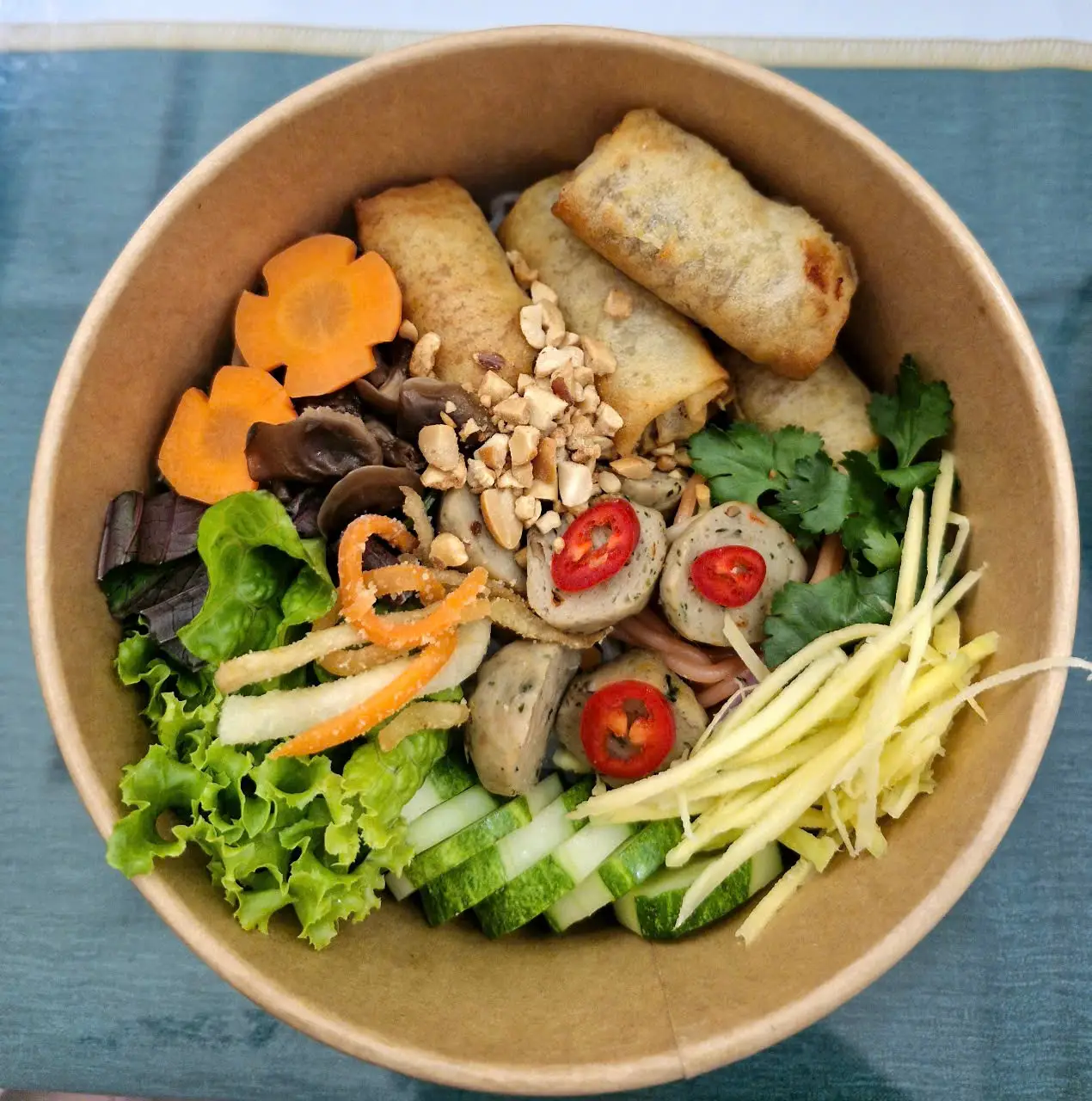 Hình ảnh Bún Chả Giò thuần chay- thích hợp ăn kiêng healthy(tặng kèm 1 chai nước sâm)