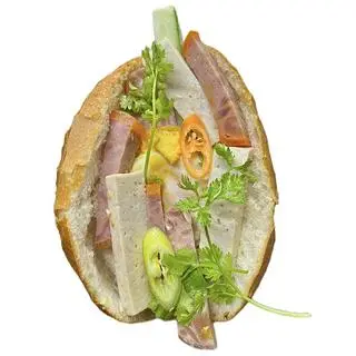 Hình ảnh Bánh mì thập cẩm trứng