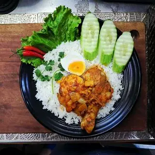 Hình ảnh Cơm Trắng+đùi Rôti