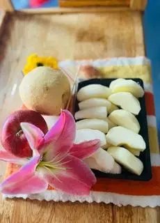 Hình ảnh Táo đỏ & Lê 