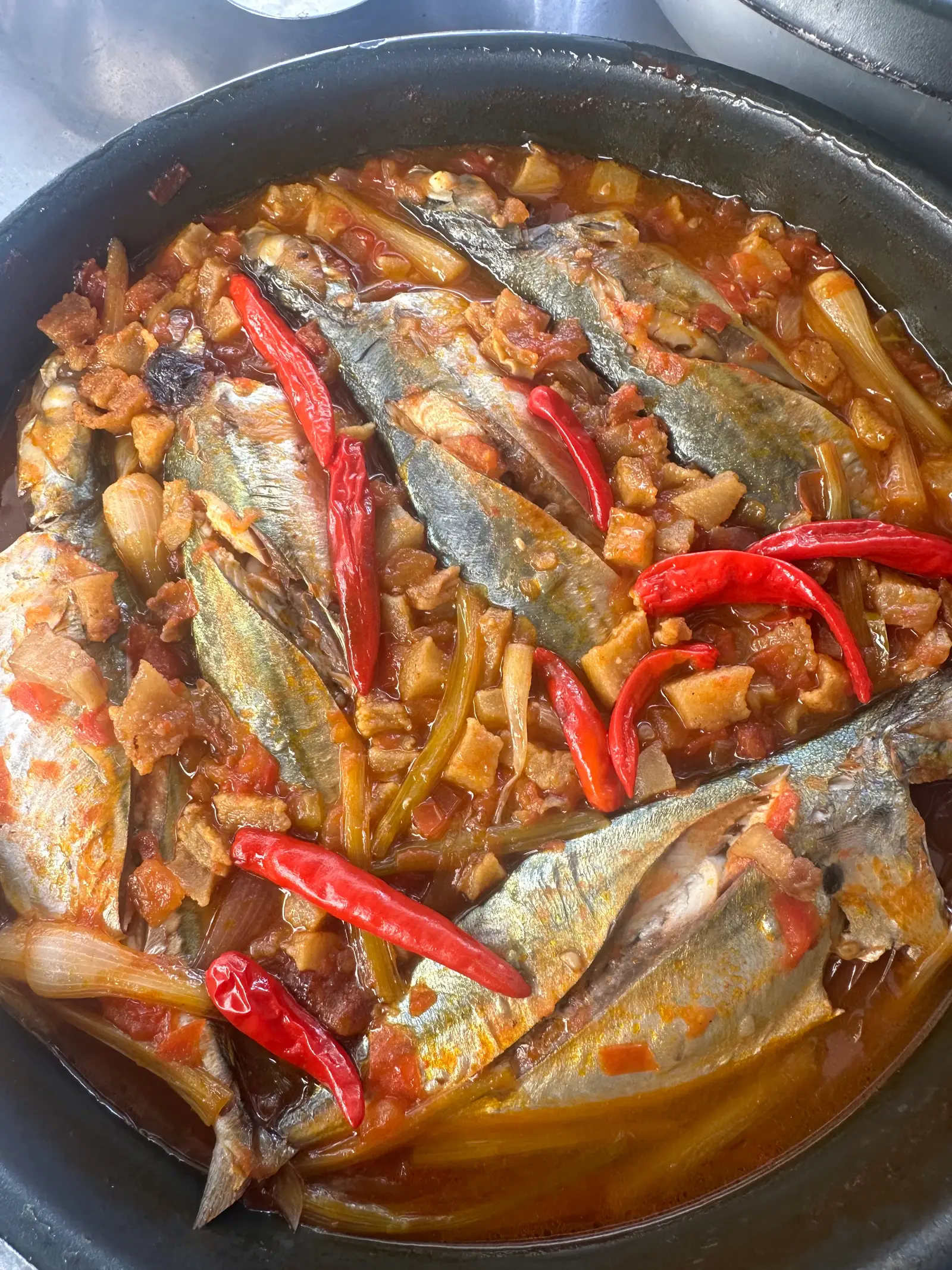 Hình ảnh Cơm Cá Bạc Má Sốt Cà Top Mỡ
