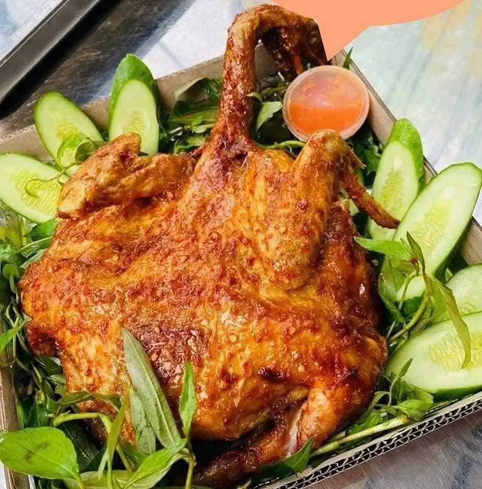 Hình ảnh Gà Nướng Cô Đơn