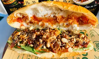 Hình ảnh Bánh mì thịt nướng