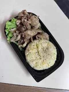 Hình ảnh cơm chiên da gà