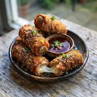 Hình ảnh Phô Mai Que Chiên Giòn (5 cái)