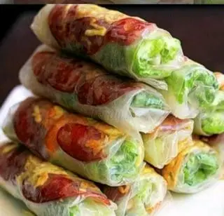 Hình ảnh Bò bía combo 5 cuốn - tương đậu nước cốt dừa