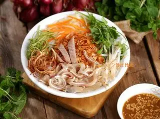 Hình ảnh Bún mắm nêm tai heo thập cẩm