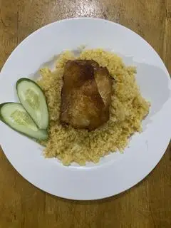 Hình ảnh Cơm Chiên Gà Da Giòn