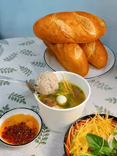 Hình ảnh Xíu Mại Chén full topping