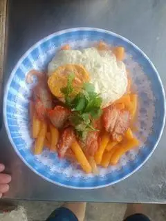 Hình ảnh Nui xá xíu