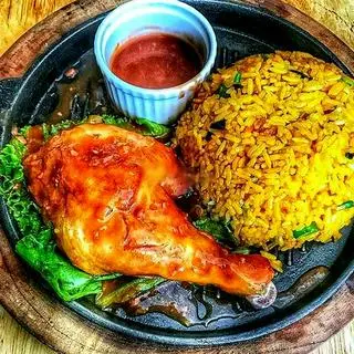 Hình ảnh Cơm má đùi xối mỡ