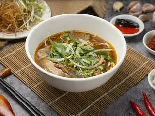 Hình ảnh Bún Bò Tái Nạm
